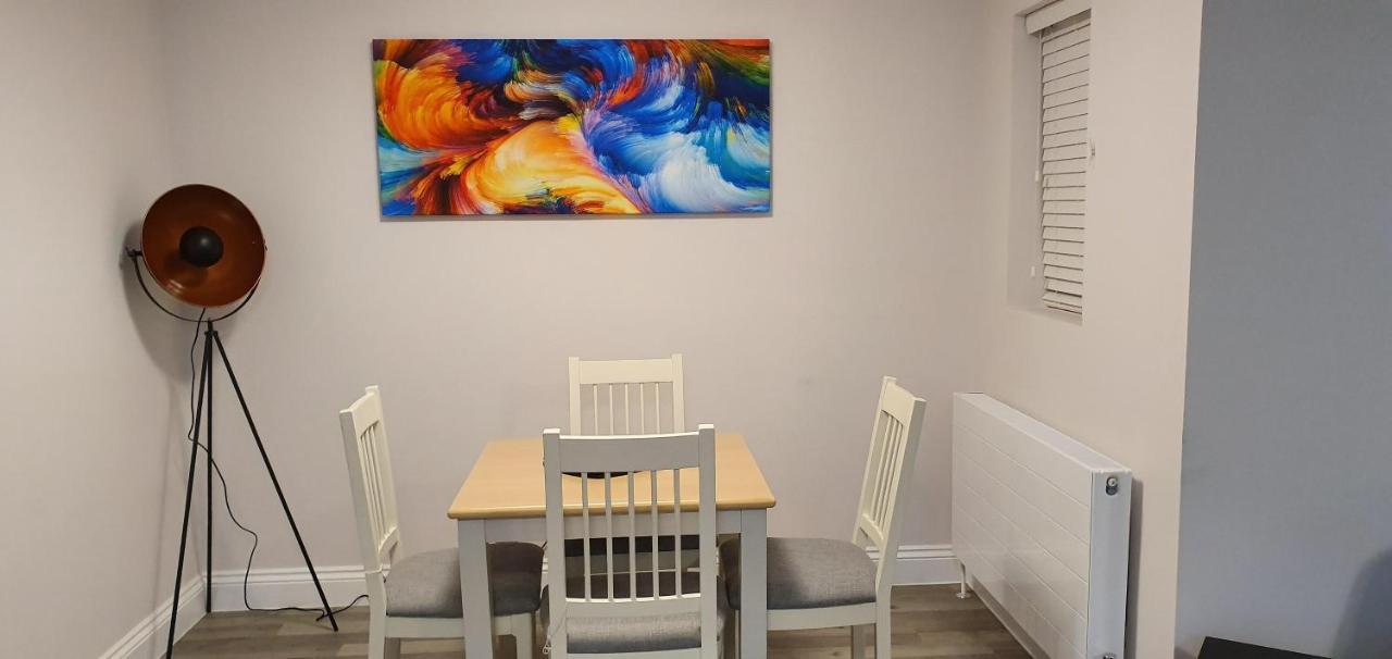 Garland Modern Spacious Apartment, Brentwood 1 Esterno foto