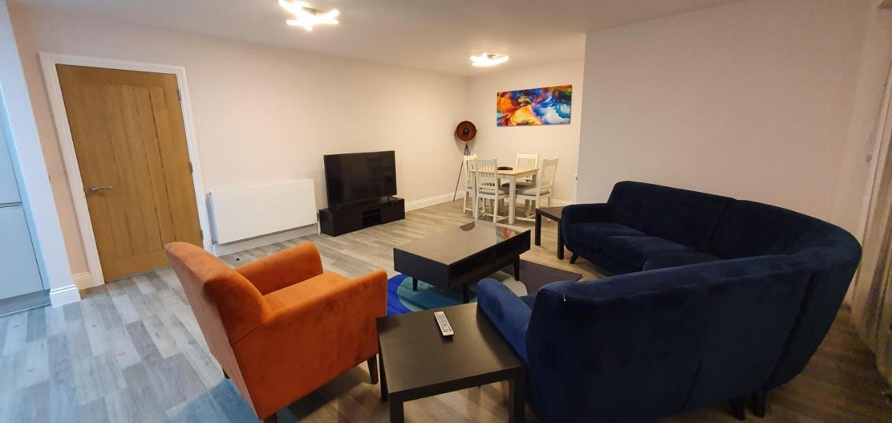 Garland Modern Spacious Apartment, Brentwood 1 Esterno foto